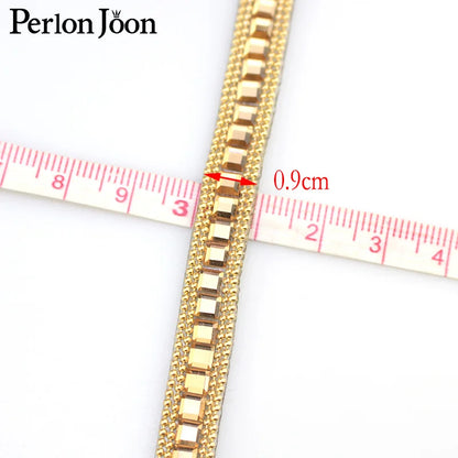 GlamGrid™ Crystal Trim – Square Glass Rhinestones with Hot Fix Back (Gold/Silver)