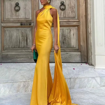 Elegant Silk Satin Maxi Dress – Backless Halter Summer Gown